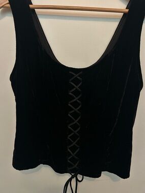 La SENZA Black Velvet Lace-Up Crop Tank